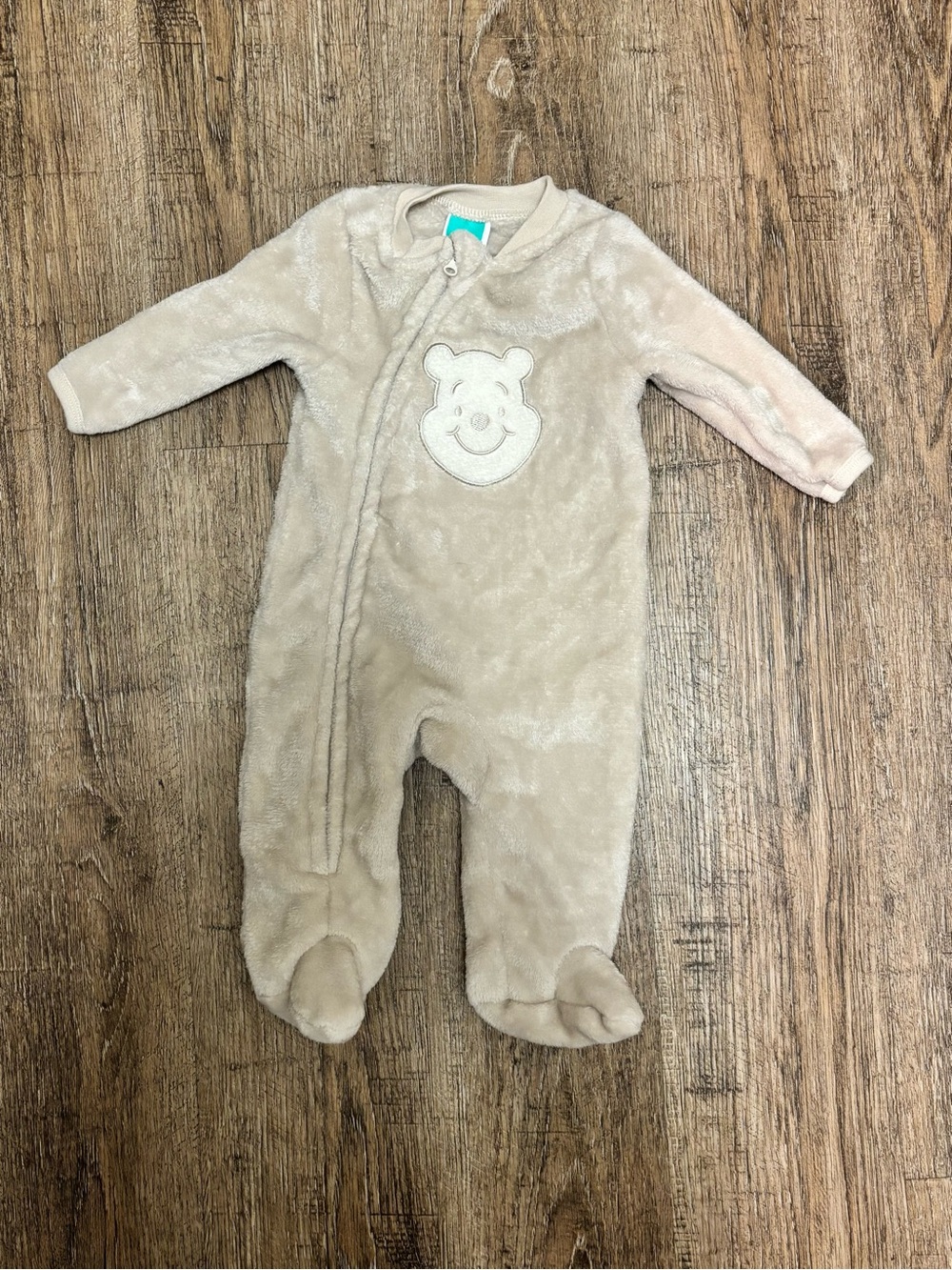 Disney Cream Plush Footed One-Piece with Winnie the Pooh patch size 3-6 months